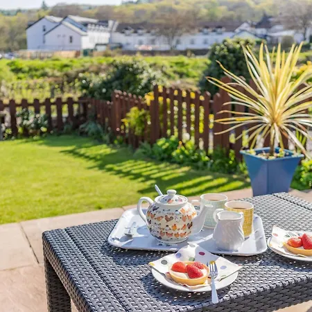 2 Bed In Ulverston Oc-87621 *