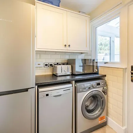 בית נופש 2 Bed In Ulverston Oc-87621 ניובי ברידג'